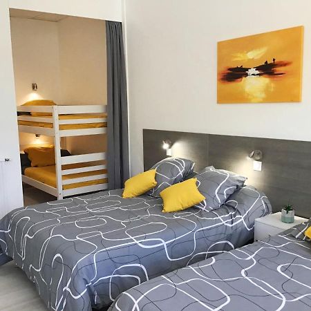 Appartement Le Solea 100M2 Climatise Parking Proche Sanctuaires ルルド エクステリア 写真